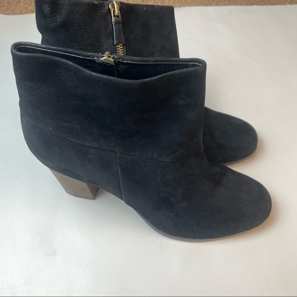 Cole Haan Black Suede Ankle Heeled Booties Size 9 - Picture 3 of 7